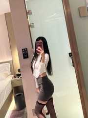 宝安西乡小姐姐