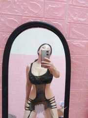 昌岗白虎老板娘