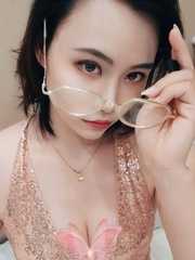 南山可以kiss笑笑