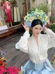 美丽翘臀月亮姐姐