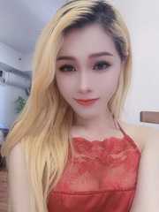 浦东蜜桃臀金发妹