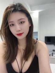 武侯大奶妹莉莉