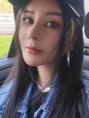 巨乳细腰翘臀百丽儿