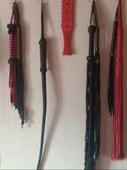 sm服务剧情男奴被虐