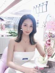 骚女少妇服务控