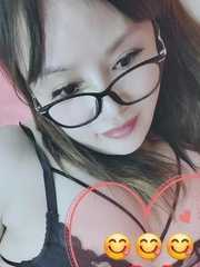 闵行大屁股眼镜熟女