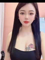 长腿偏瘦肤白御姐