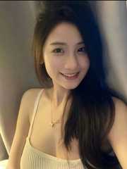 爱笑技术好妹子