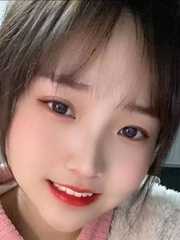 零零后妹子水嫩