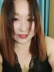 宝安洪浪北熟女双飞