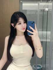 胸器很大的小少妇