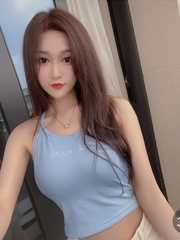 极品腼腆大胸妹子