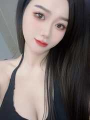 肤白奶大的风骚学妹