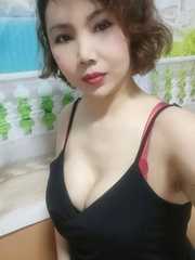 体验大屁股身材熟女