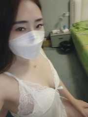 秦淮可双飞风骚少妇