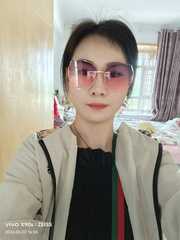 骚气十足的美少妇