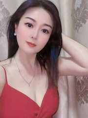 上课梅花园小琼