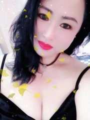 小巧玲珑的东北少妇