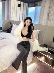 陌陌上加的鹿城区00后小姐姐