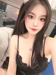 体验超爽大胸妹